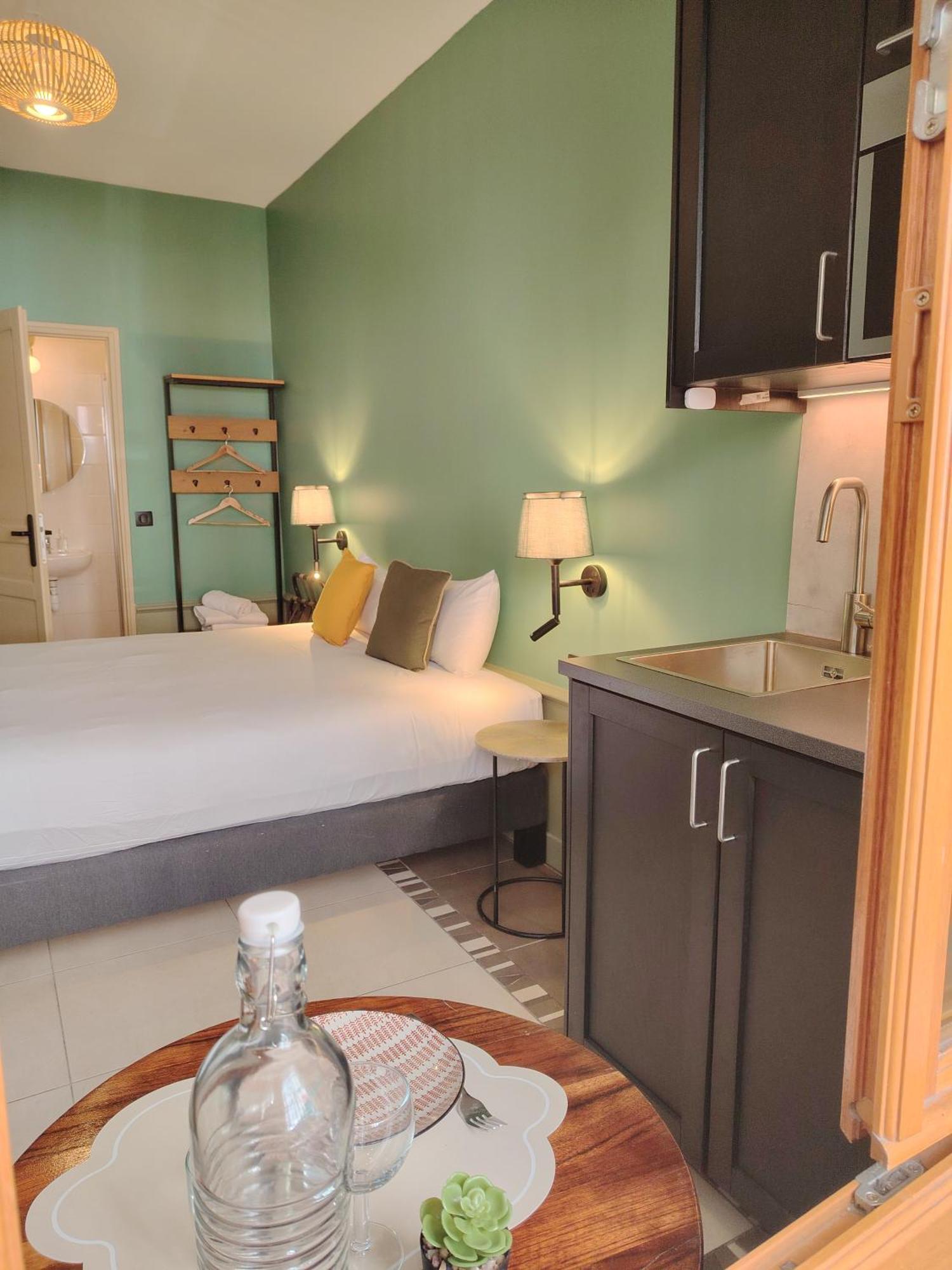 Le Village Montmartre Ostello *