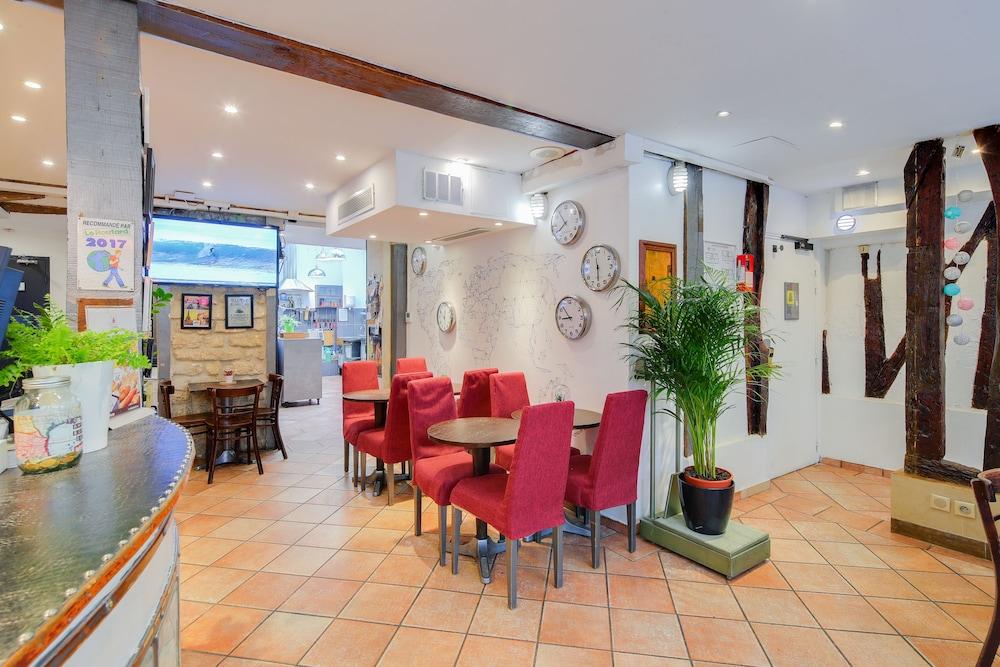 Le Village Montmartre Ostello