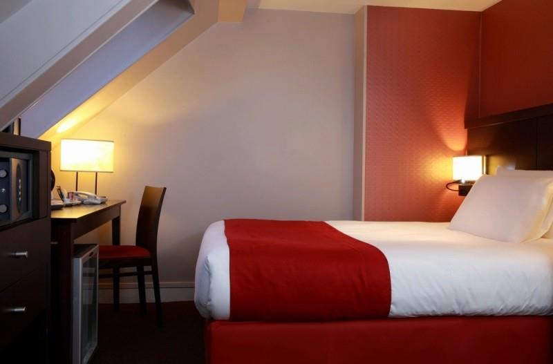 Ostello Le Village Montmartre *